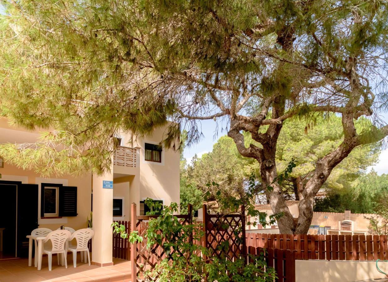 Apartamentos El Pino - Formentera Break Es Caló Exterior photo