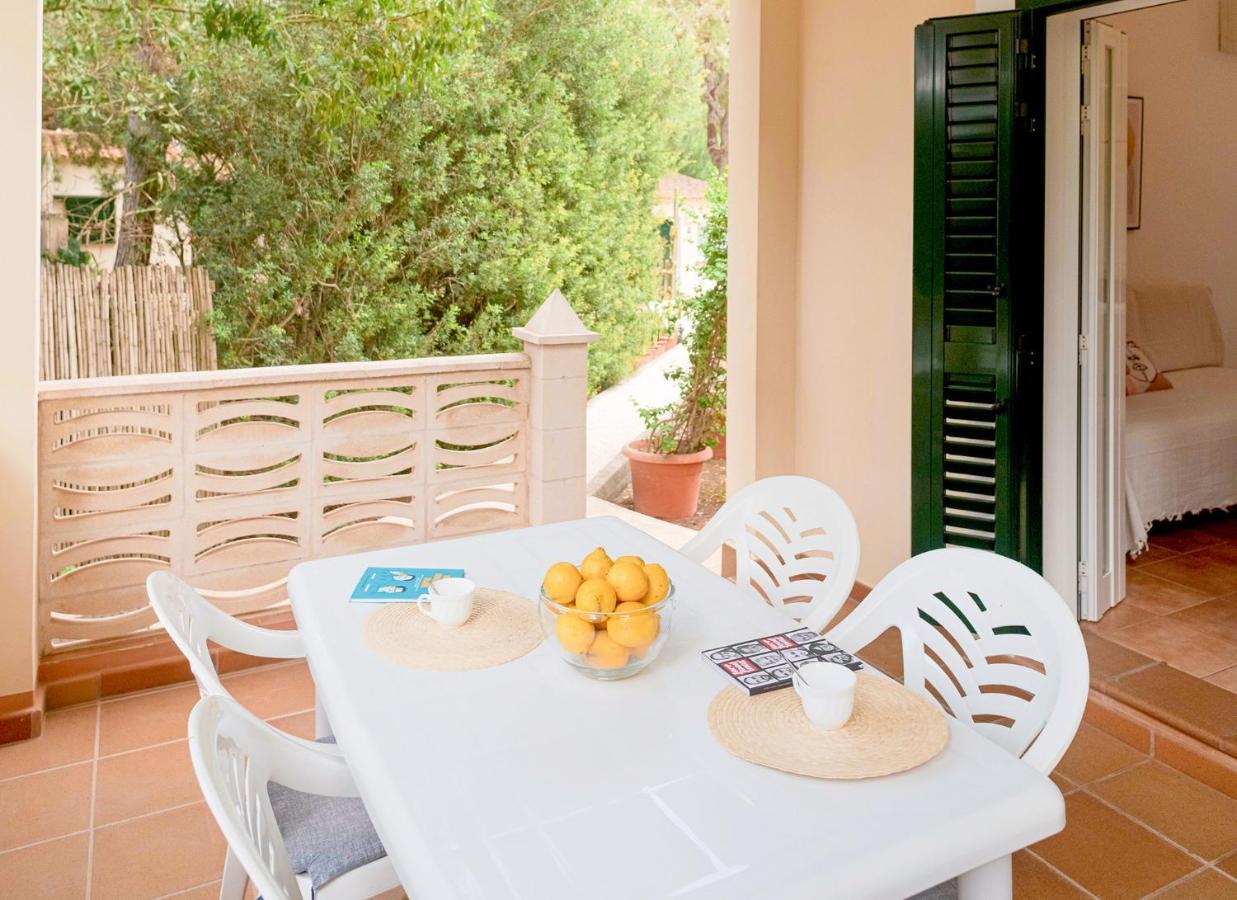 Apartamentos El Pino - Formentera Break Es Caló Exterior photo
