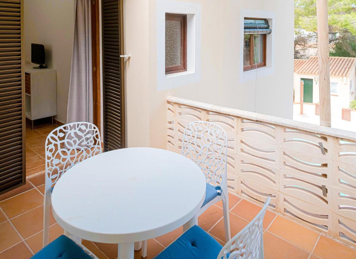 Apartamentos El Pino - Formentera Break Es Caló Exterior photo